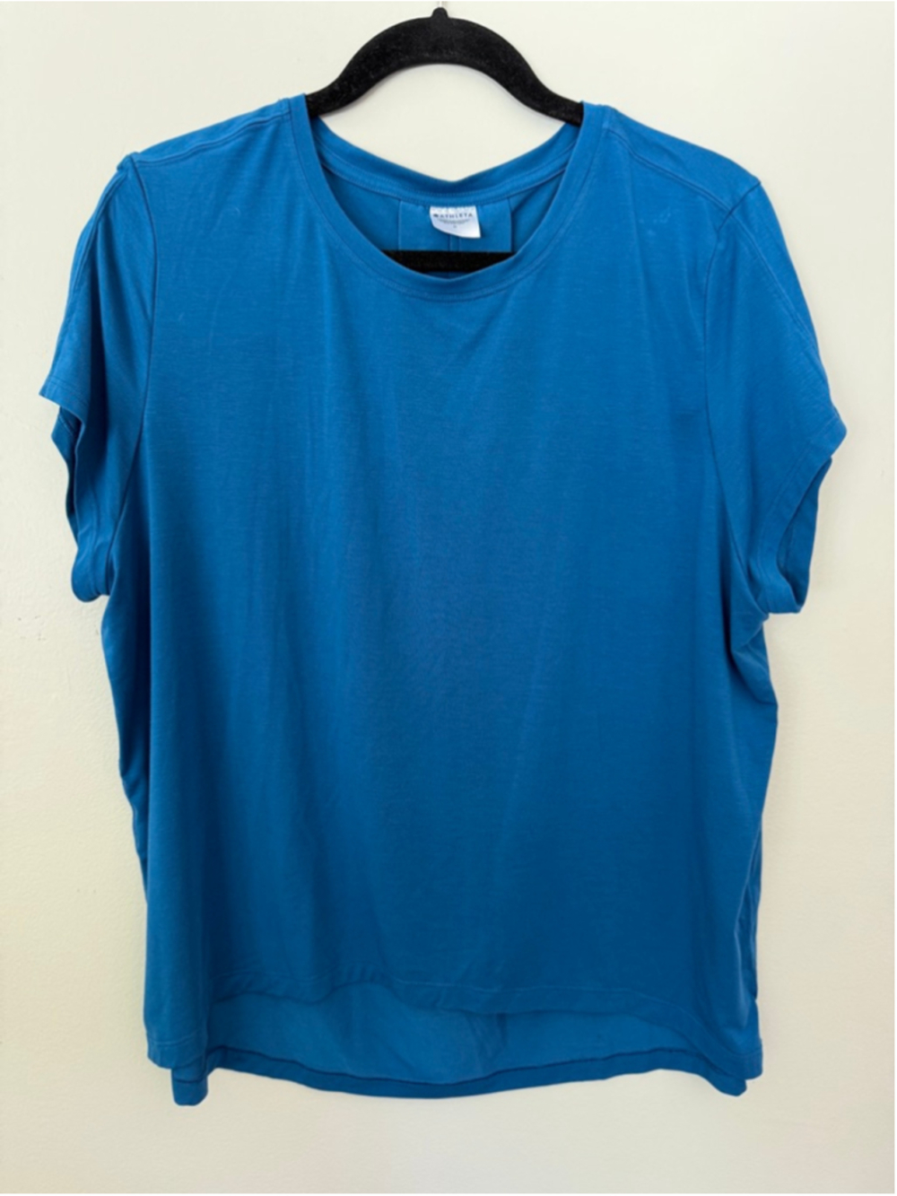 Athleta Blue Short Sleeve Tee Size M EUC